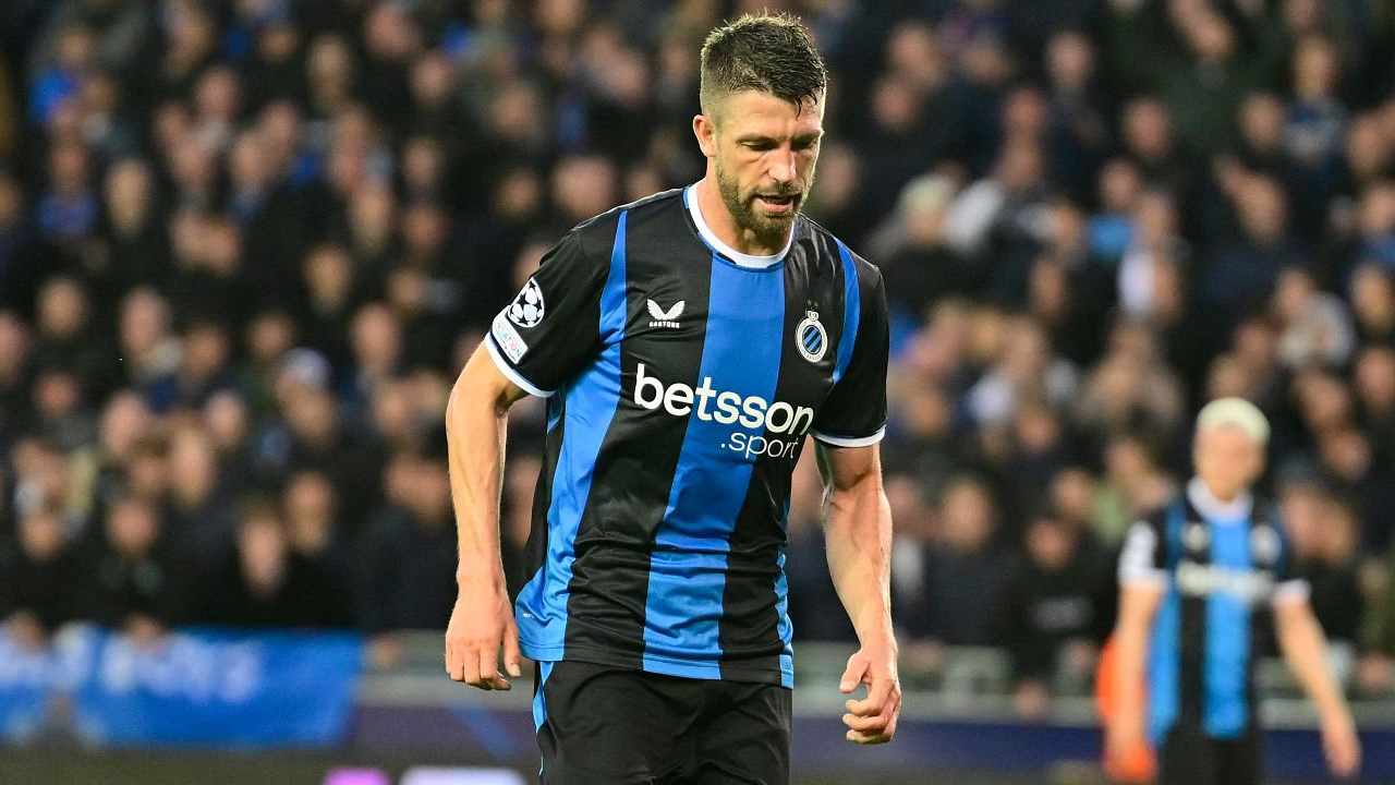 Brandon Mechele Sebut Club Brugge Terlalu Mudah Dibobol Aston Villa