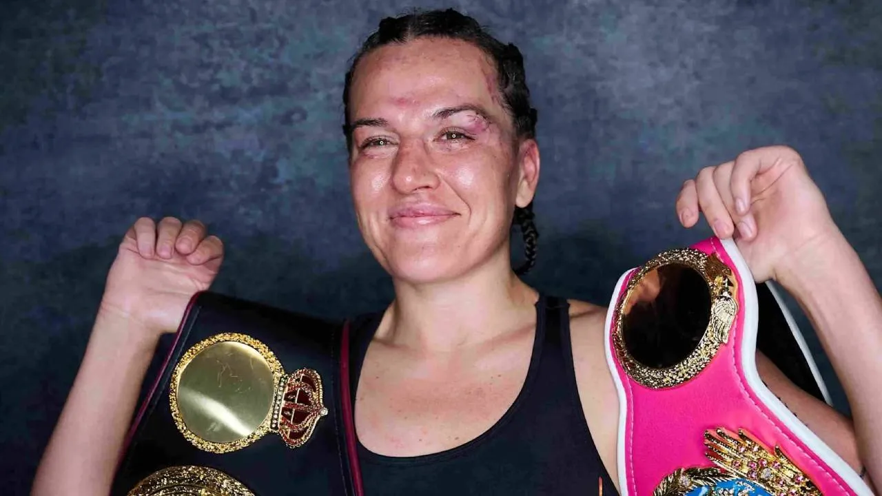 Claressa Shields dan Chantelle Cameron Mulai Negosiasi Pertarungan