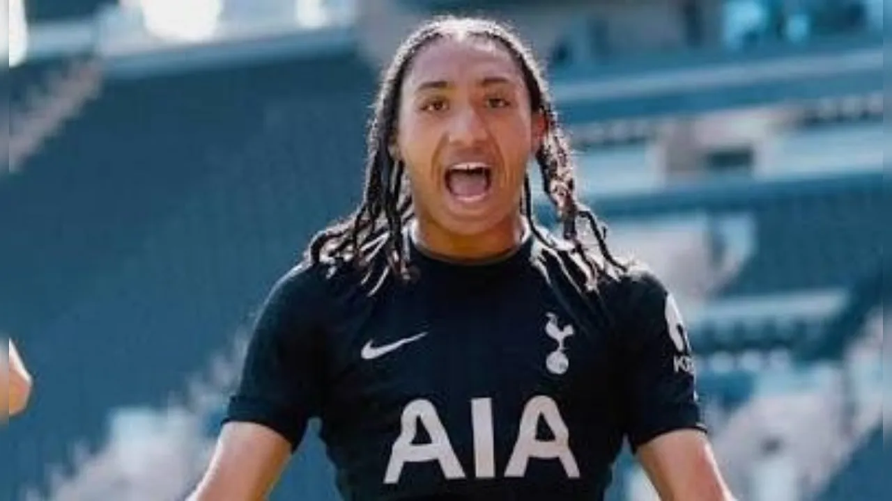 De Zerbi Panggil Bocah Ajaib Tottenham Berlatih Dengan Tim Utama