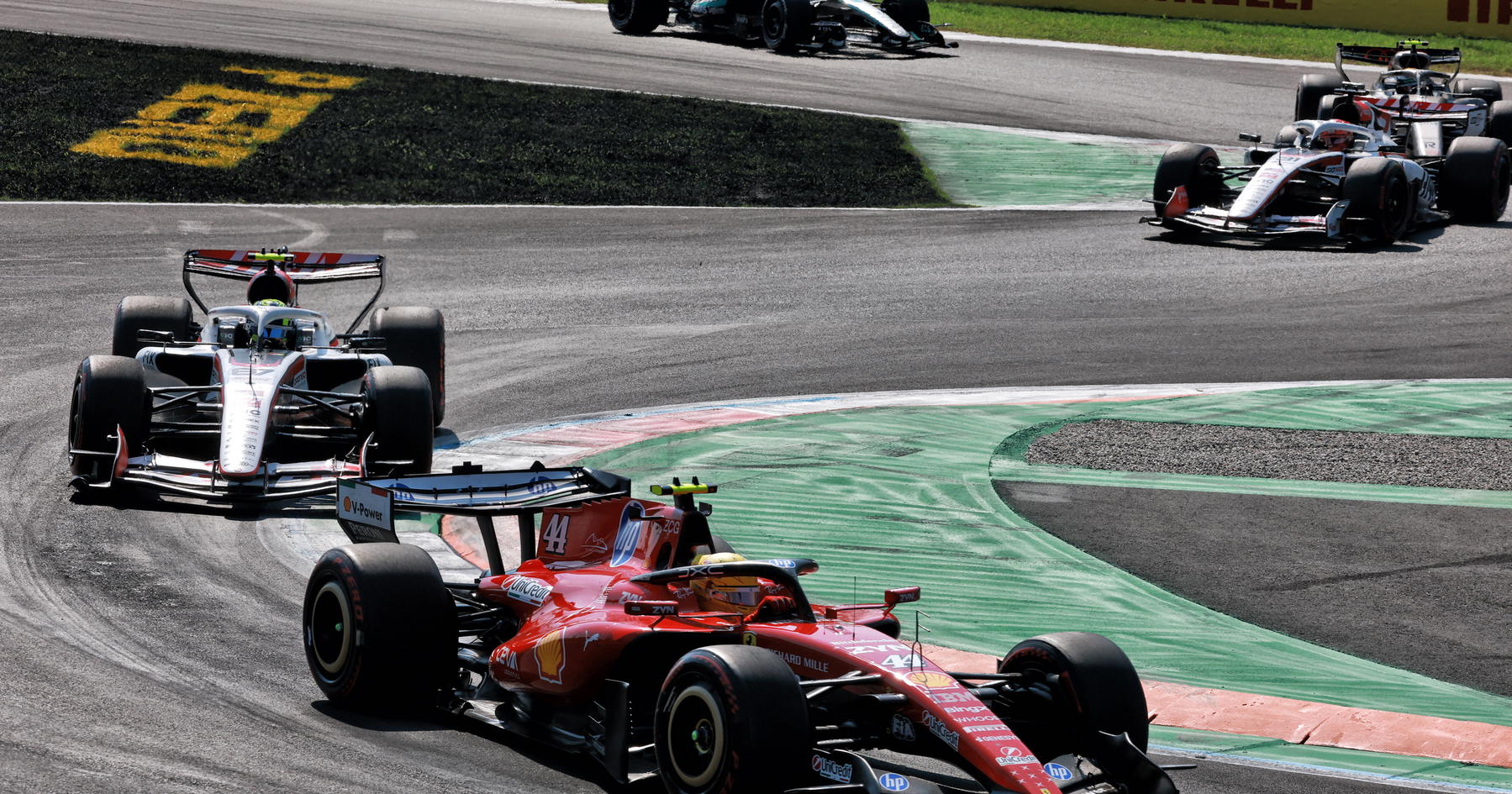 Hamilton Terkejut dengan Keunggulan Lurus Mercedes di Monza