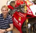 Rossi dan Marquez Tak Masuk Pilihan, Carl Fogarty Pilih 4 Legenda MotoGP