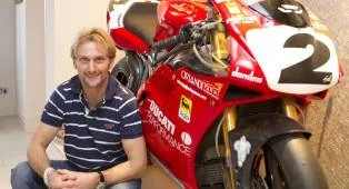 Rossi dan Marquez Tak Masuk Pilihan, Carl Fogarty Pilih 4 Legenda MotoGP
