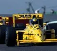 Warwick Selamat dari Kecelakaan Udara Hebat di F1 1990