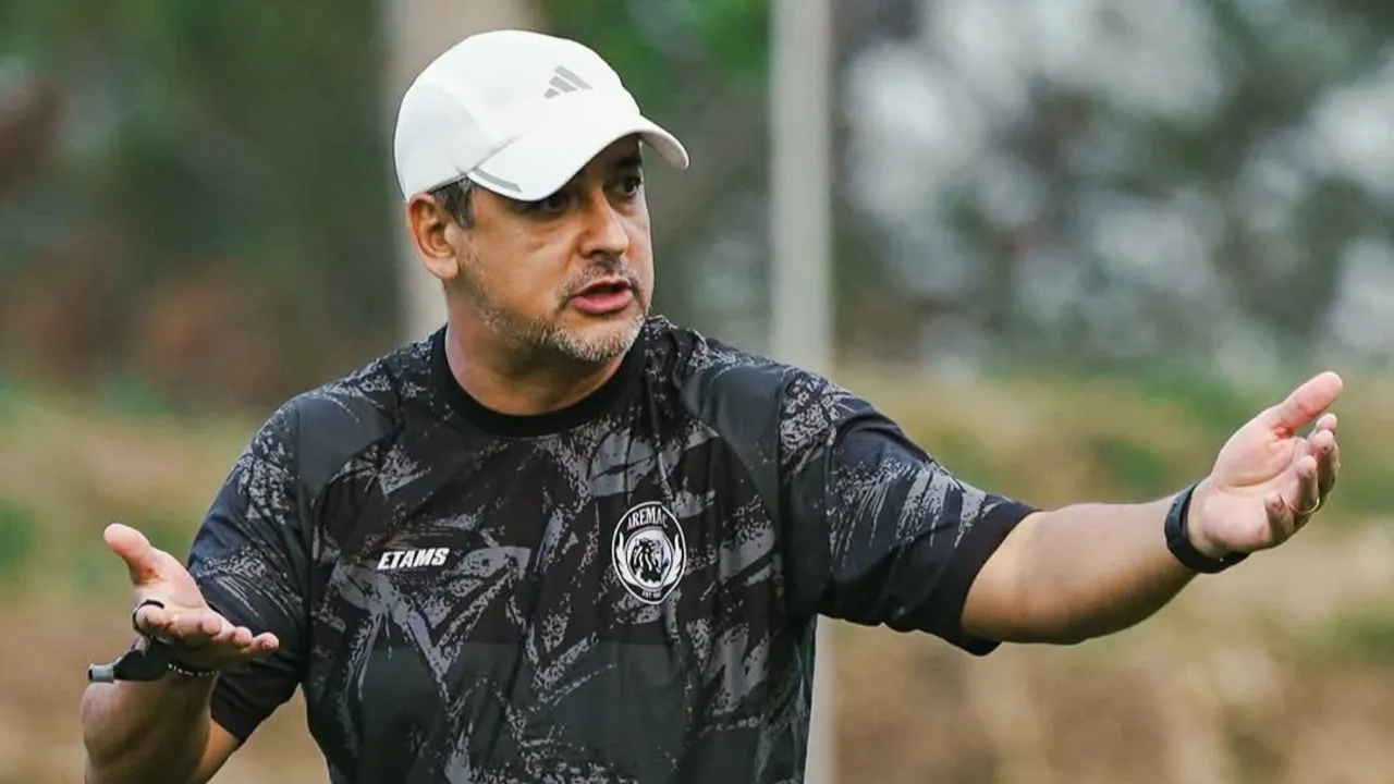 Pelatih Arema FC, Marcos Santos