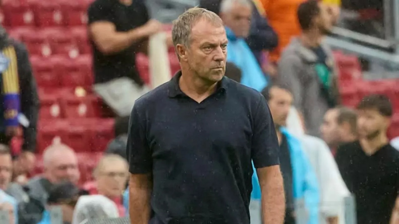 Hansi Flick Beberkan Kunci Mengalahkan Feyenoord