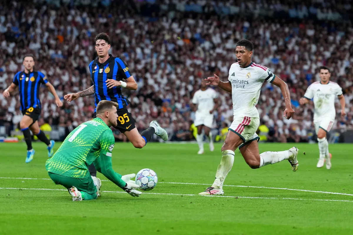 Josep Martinez Minta Maaf Usai Blunder Kontra Real Madrid - sumber: (footballitalia)