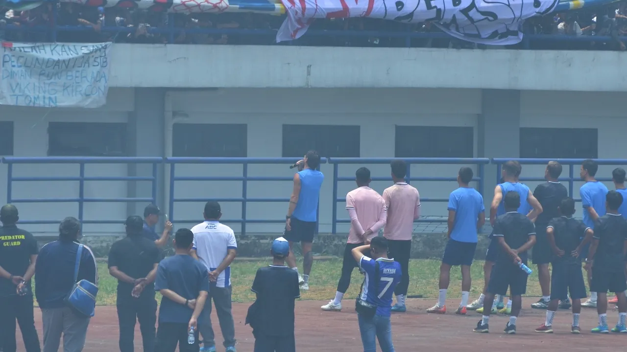 Kapten Persib, Marc Klok