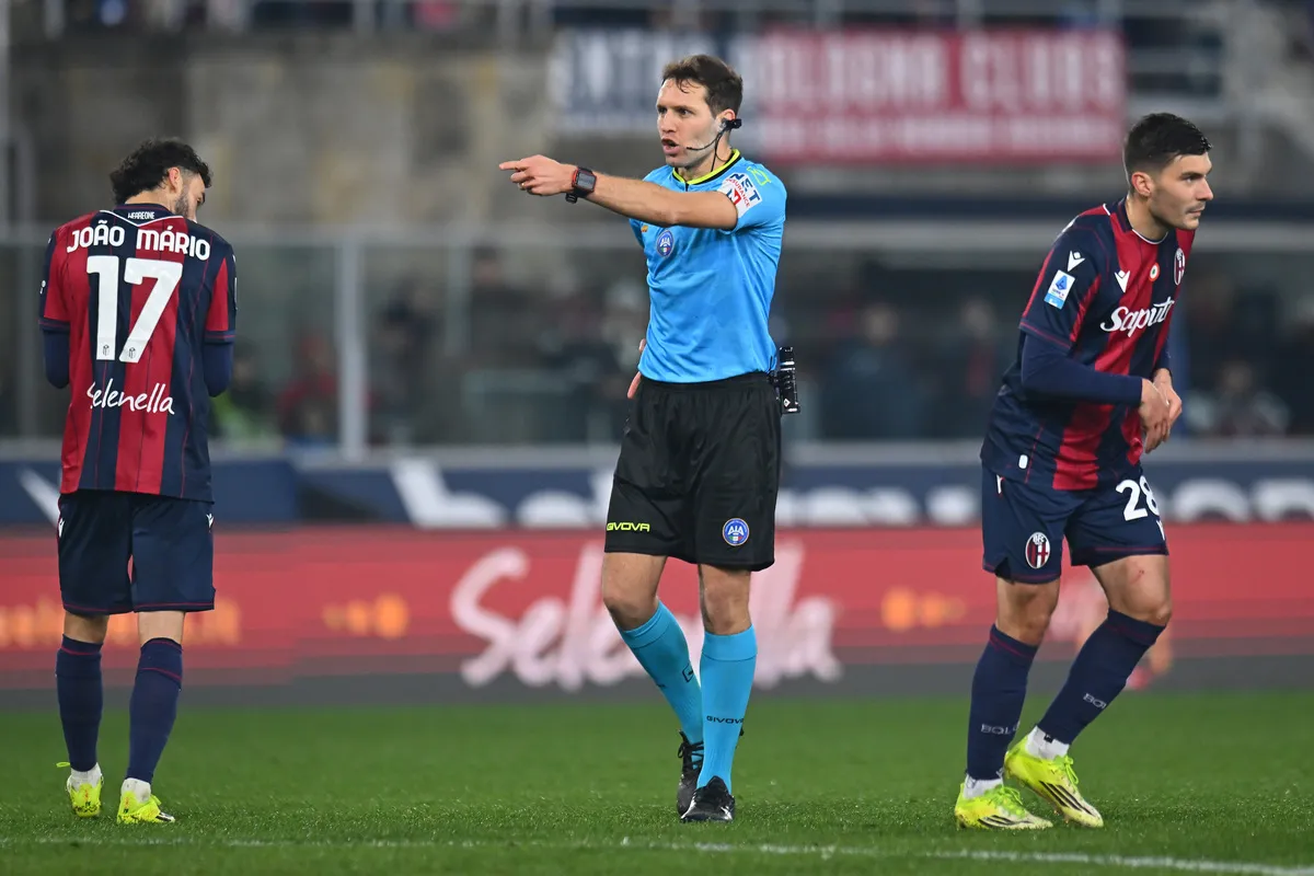 Marcenaro Pimpin Laga Krusial Lazio Kontra Milan di Serie A Pekan Keempat - sumber: (footballitalia)
