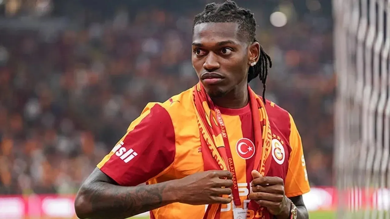 Rafael Leao Ungkap Momen Perpisahan dengan Ruben Amorim di Milan