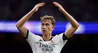Dean Huijsen Minta Real Madrid Bermain Lebih Kompetitf