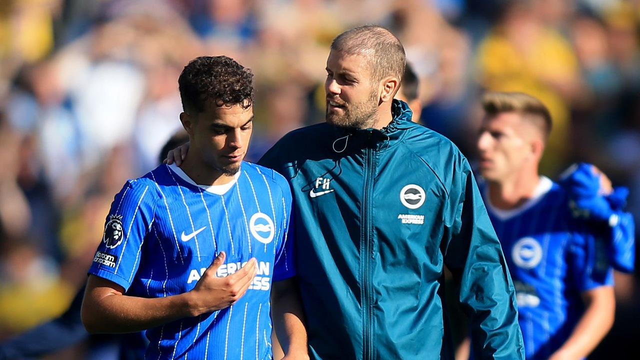 Fabian Hurzeler Buka Suara Terkait Situasi Kontrak Baru Yasin Ayari