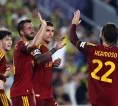 Fenerbahce Tahan Imbang Roma di Istanbul, Raih Poin Berharga