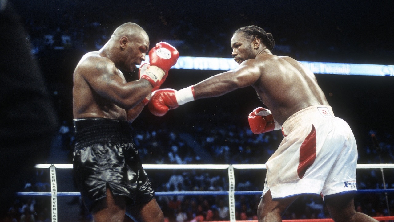 Mantan Petinju Ini Klaim Mike Tyson Lebih Mengerikan dari Lennox Lewis
