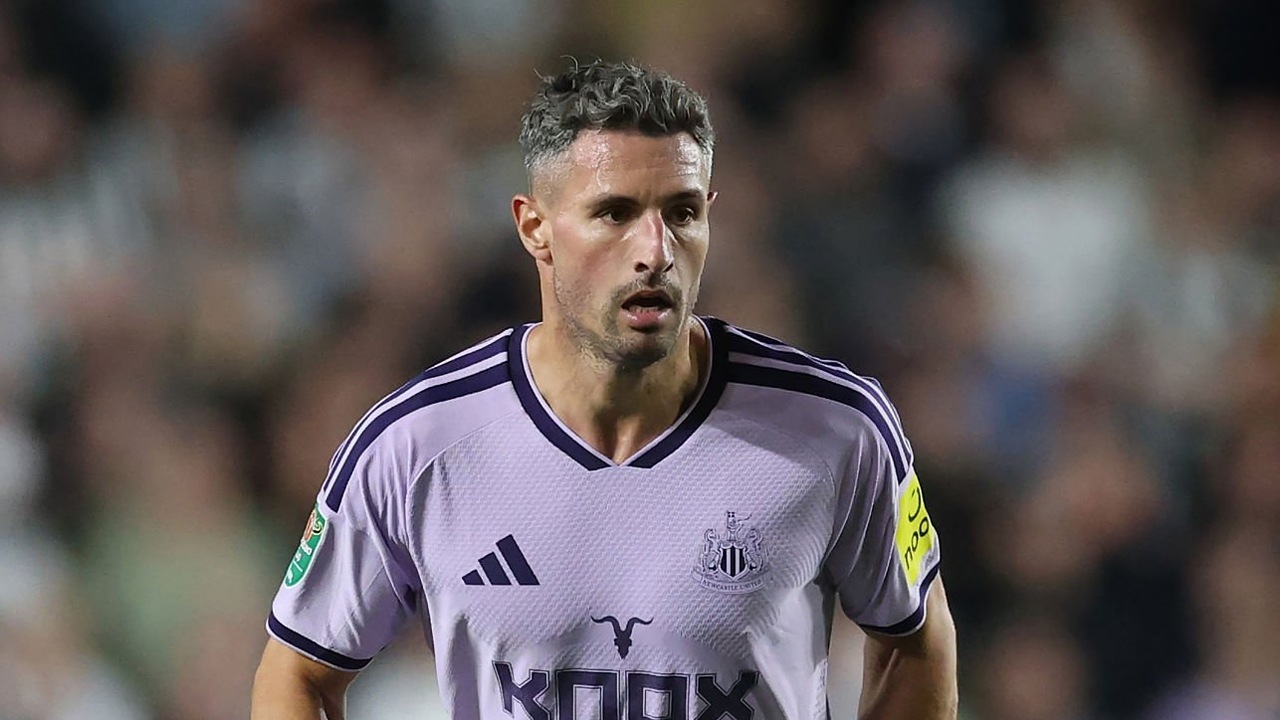 Matthias Jaissle Buka Suara Terkait Peran Baru Fabian Schar di Newcastle