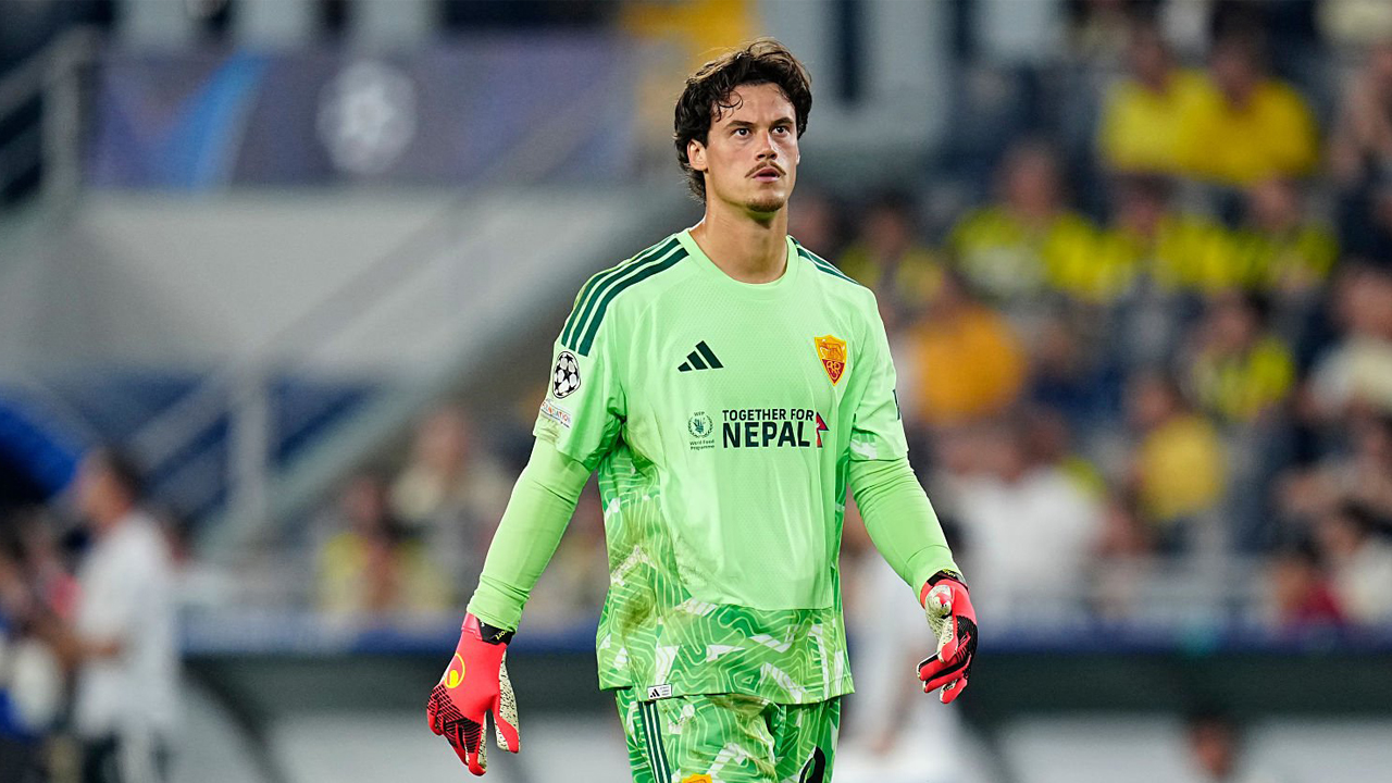 Mile Svilar Klaim Roma Tampil Lebih Baik Saat Hadapi Fenerbahce