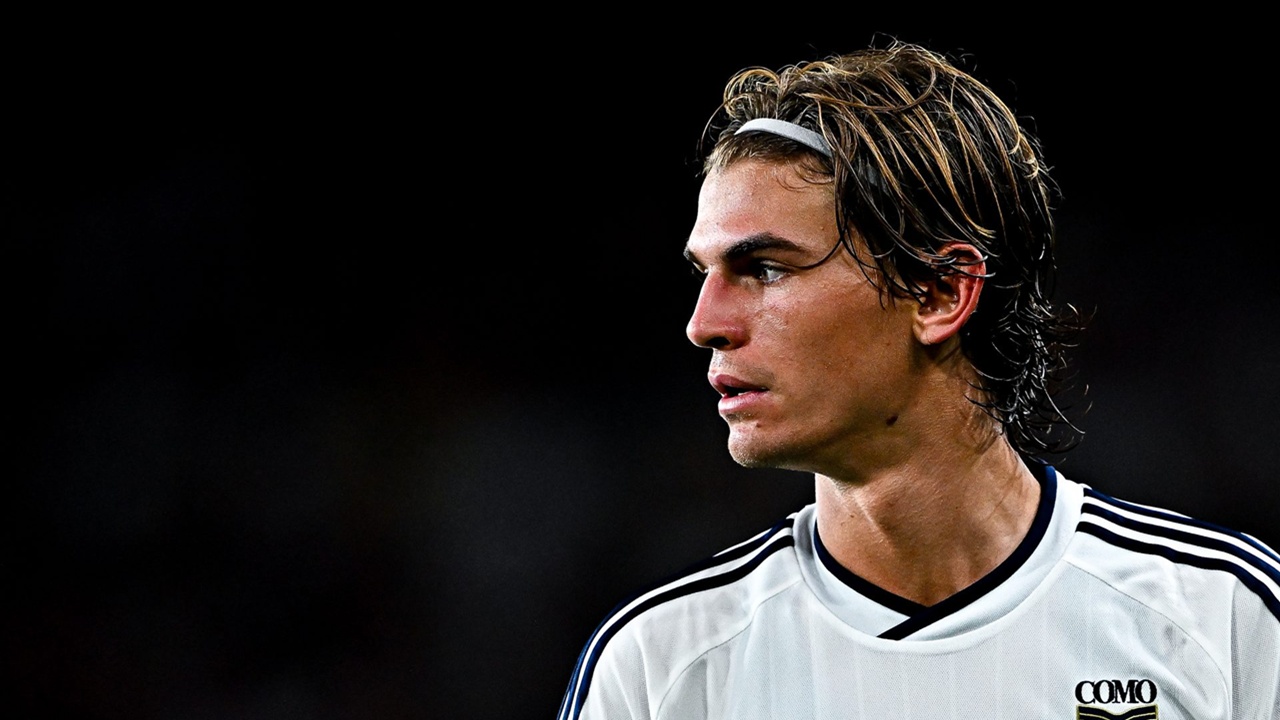 Nico Paz Kirim Pesan untuk Real Madrid Usai Cetak Sejarah