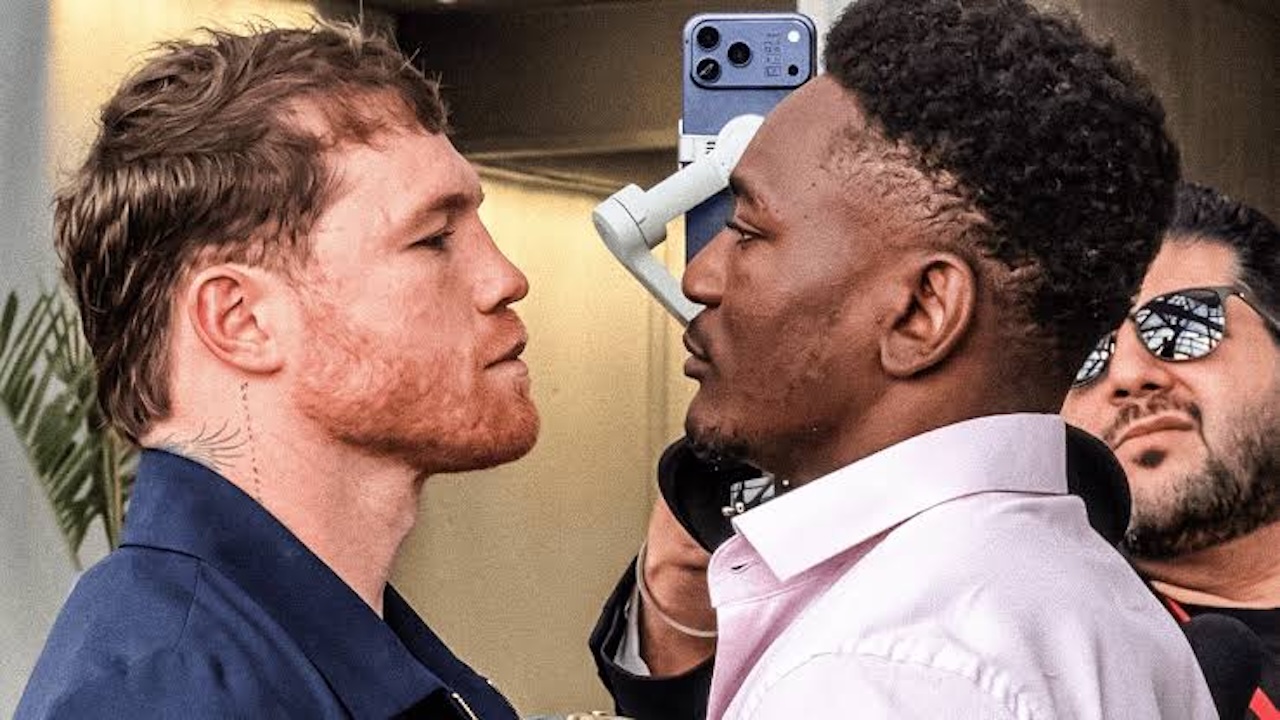 Canelo Alvarez Kritik Gaya Bertarung Christian Mbilli