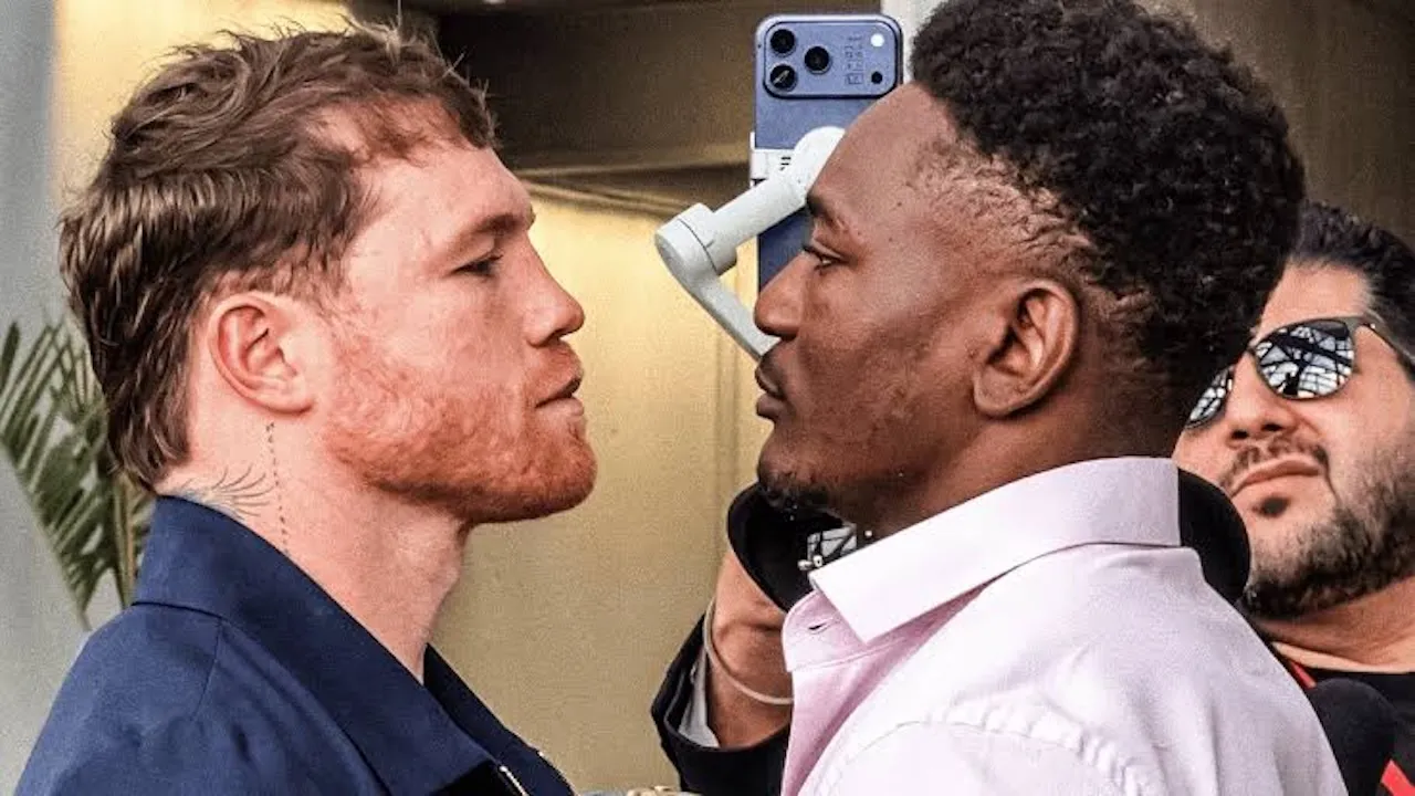 Canelo Alvarez Kritik Gaya Bertarung Christian Mbilli