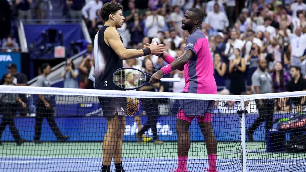 Frances Tiafoe Akui Ben Shelton Bermain Jauh Lebih Baik Dibanding Dirinya