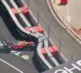 Lewis Hamilton Terancam Hukuman Ganda Usai Abaikan Instruksi Ferrari