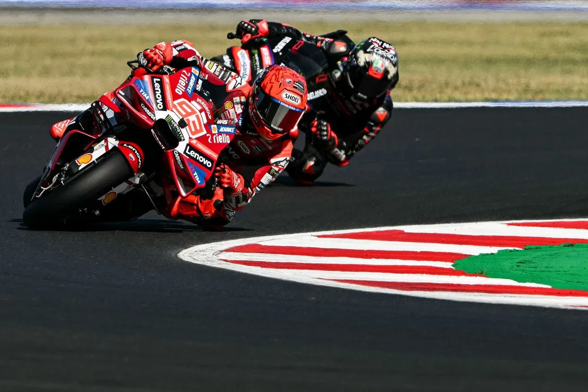 Marc Marquez Kalahkan Bezzecchi di Sprint MotoGP San Marino - sumber: (motorsport)