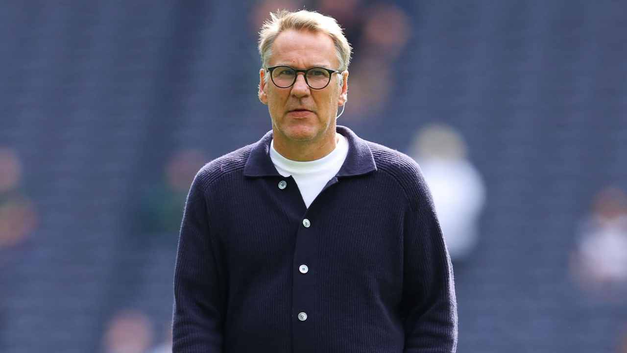 Paul Merson Masih Pesimis Manchester United Finis Lima Besar