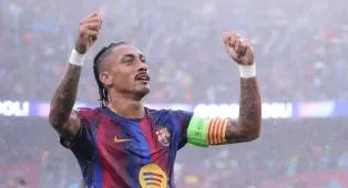 Raphinha Kini Menyamai Rekor Milik Neymar di Barcelona