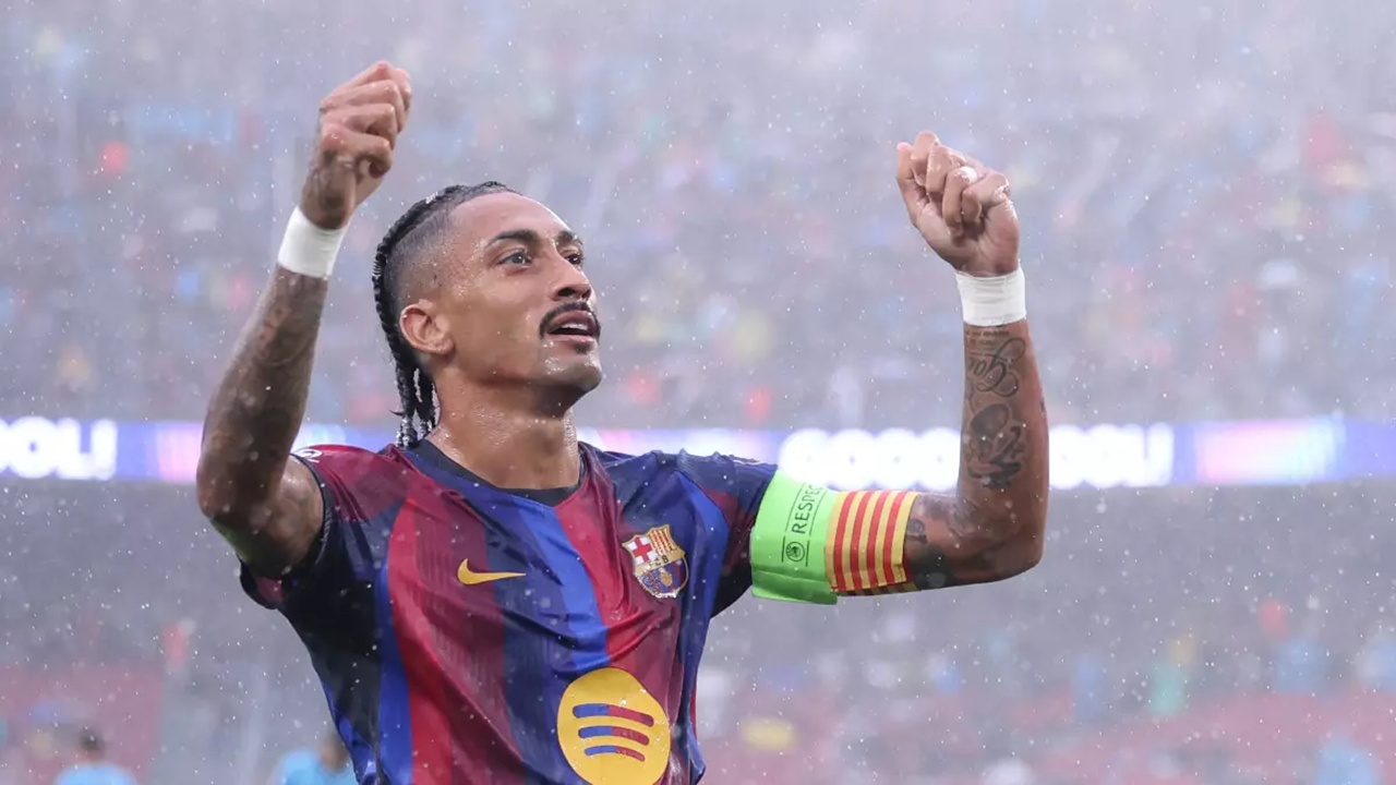 Raphinha Kini Menyamai Rekor Milik Neymar di Barcelona