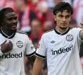 Can Uzun Bahagia Cetak Brace dan Bantu Eintracht Frankfurt Raih Kemenangan