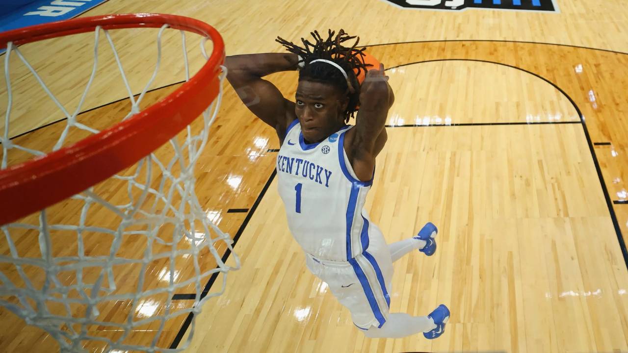 Denzel Aberdeen Gugat NCAA demi Kembali Memperkuat Florida Gators