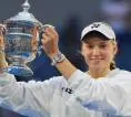 Hasil US Open: Elena Rybakina Angkat Trofi Kemenangan