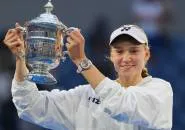 Hasil US Open: Elena Rybakina Angkat Trofi Kemenangan