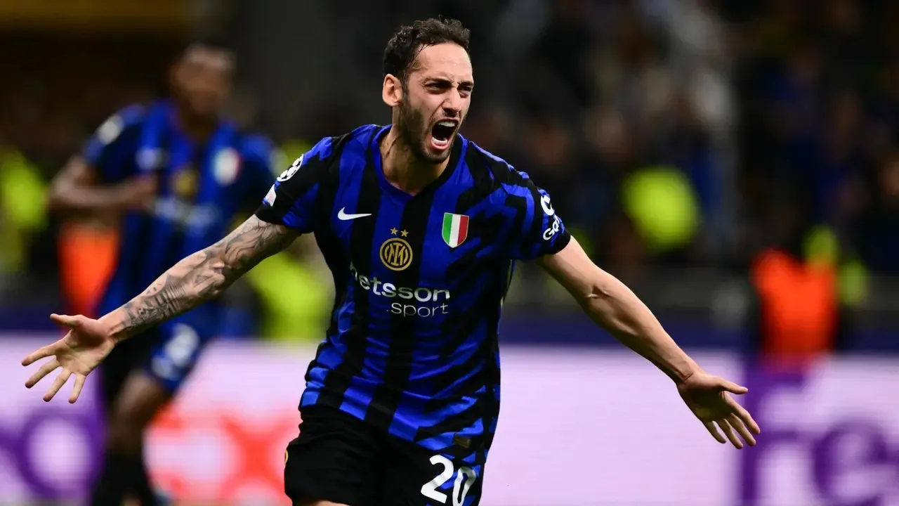 Hakan Calhanoglu