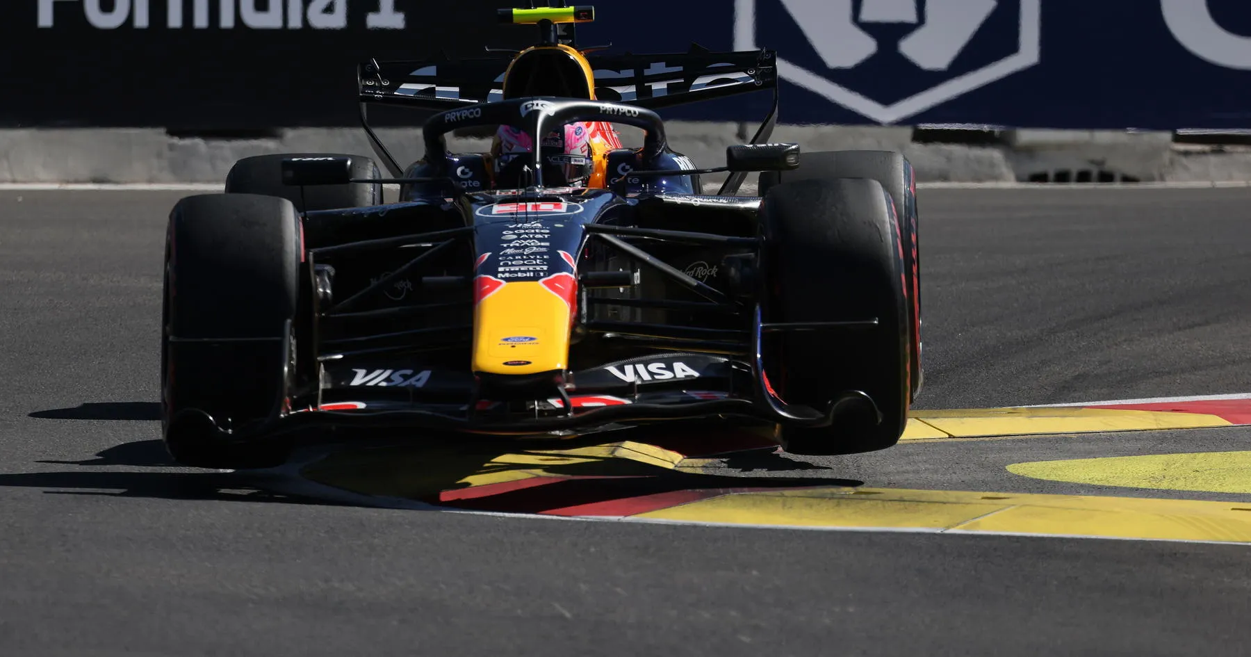 Kebingungan Liam Lawson Atas Penurunan Performa Red Bull - sumber: (racingnews365)