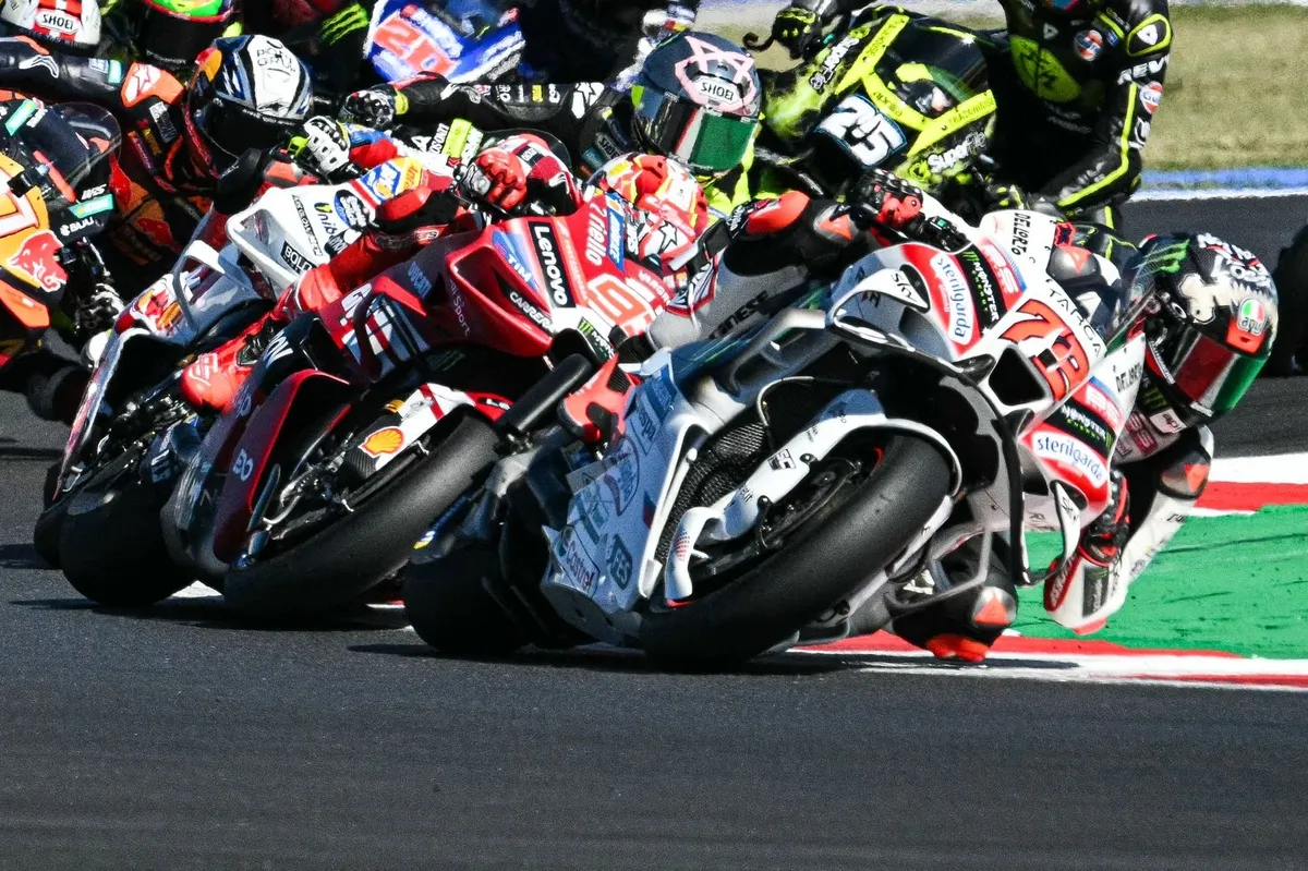 Kecelakaan di San Marino: Bezzecchi Terpukul, Bukan Karena Tekanan - sumber: (motorsport)
