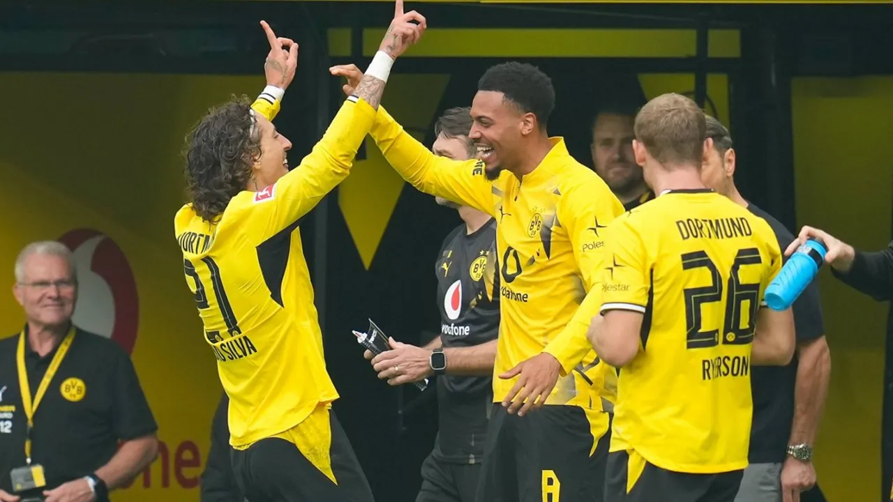 Fabio Silva dan Felix Nmecha