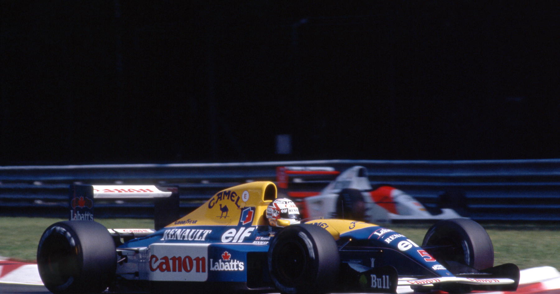 Mansell Umumkan Pensiun Mendadak Akibat Konflik Kontrak
