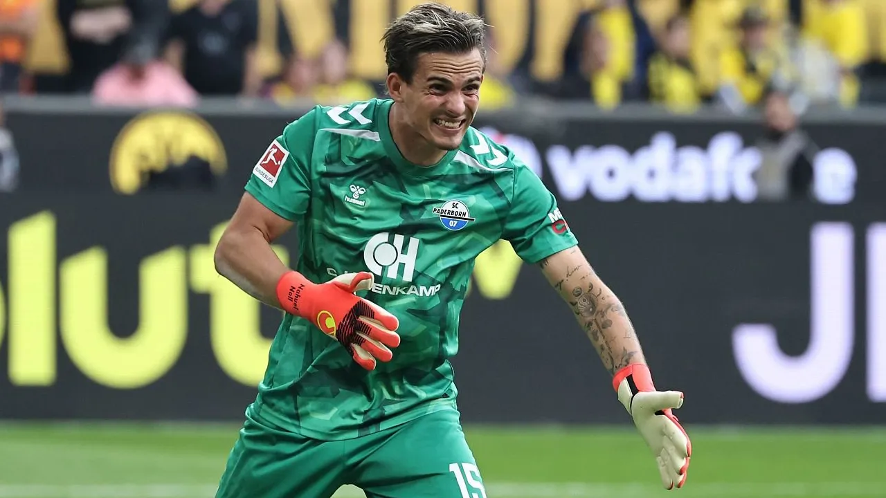 Nahuel Noll Akui Kehebatan Dortmund Usai Paderborn Kalah Telak 3-0