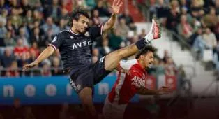 Nathan Tjoe-A-On Bantu Willem Tahan AZ Alkmaar, Siap Bela Timnas Indonesia
