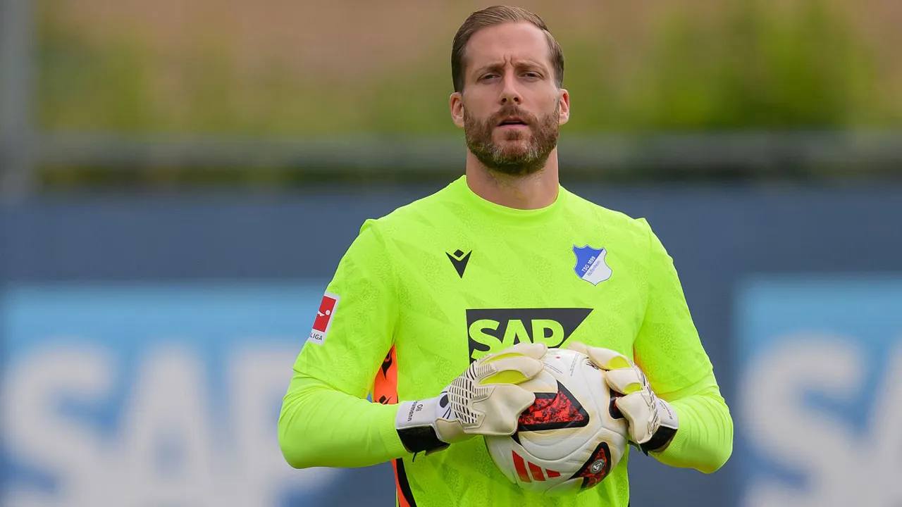 Sukses Kalakan Stuttgart, Oliver Baumann Puji Performa Hoffenheim