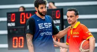 Bogor Hornbills Rekrut Asisten Pelatih Timnas Basket Spanyol