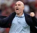 Enzo Maresca Puas Manchester City Taklukkan MU dengan 10 Pemain