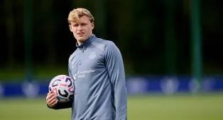 Jarrad Branthwaite Berharap Rehabilitasi di Jerman Jadi Kunci Kebugarannya
