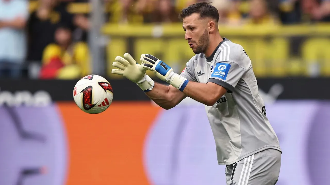 Kalah Telak Lagi, Daniel Heuer Fernandes Tuntut Hamburg Berbenah