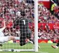 VAR Kecolongan Gol Erling Haaland, Pro Ref Hubungi Manchester United