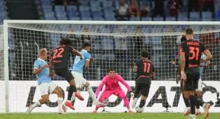 Video Curva Sud Bergemuruh Rayakan Brace Diego Moreira Beredar di X