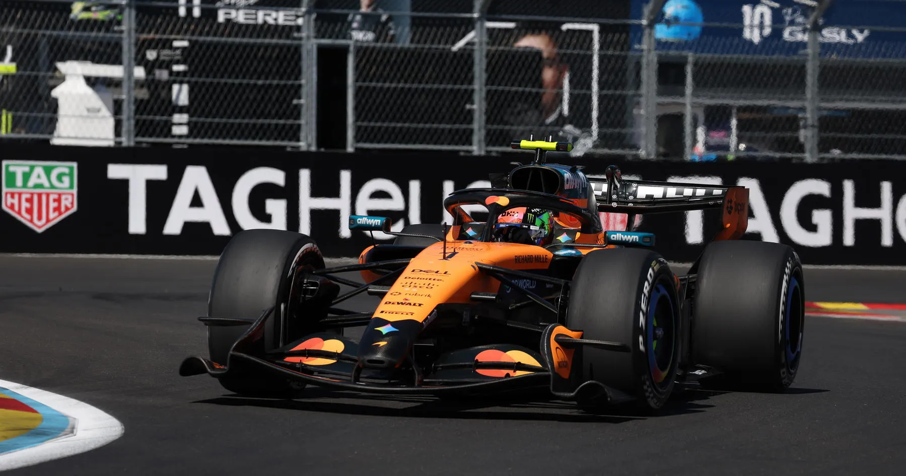 Zak Brown: Nasib Buruk Hantui Norris di GP Spanyol - sumber: (racingnews365)