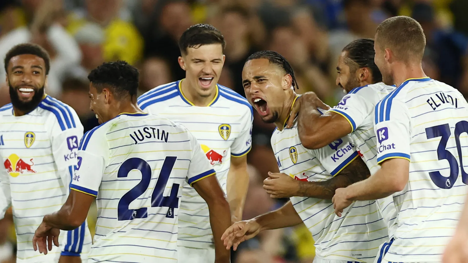 Calvert-Lewin Bersinar, Leeds Taklukkan Newcastle 4-1 - sumber: (givemesport)
