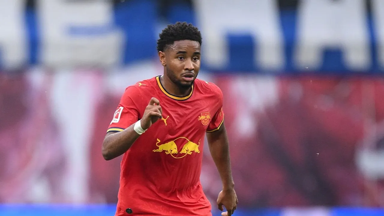 Christopher Nkunku sebut gaya main Enzo Maresca bikin gagal bersinar di Chelsea