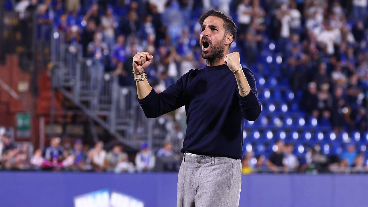 Como Menang Lagi, Cesc Fabregas Puji Performa Tim